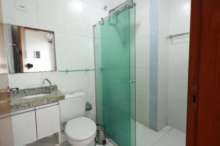 Casa à venda com 170m², 3 quartos e 4 vagasBanheiro da Suíte 1