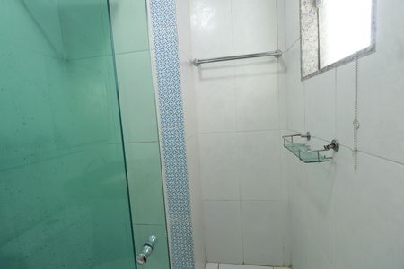 Casa à venda com 170m², 3 quartos e 4 vagasBanheiro da Suíte 1