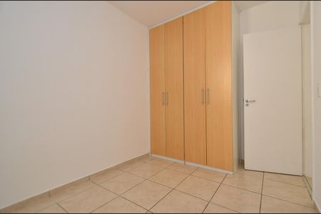 Apartamento à venda com 78m², 2 quartos e 2 vagasQuarto 2