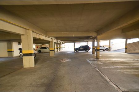 Apartamento à venda com 78m², 2 quartos e 2 vagasGaragem