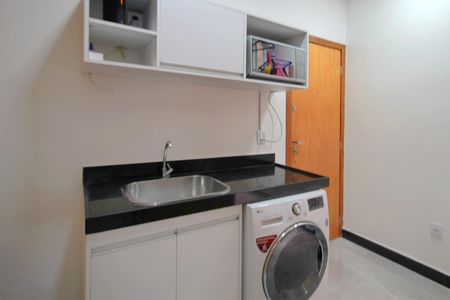 Apartamento à venda com 104m², 3 quartos e 1 vagaÁrea de Serviço