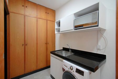 Apartamento à venda com 104m², 3 quartos e 1 vagaÁrea de Serviço