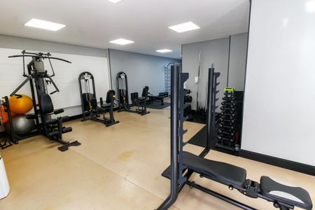 Apartamento à venda com 107m², 2 quartos e 2 vagas Apartamento à venda com 107m², 2 quartos e 2 vagasÁrea comum - Academia