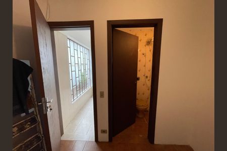 Casa à venda com 222m², 4 quartos e 3 vagas Casa à venda com 222m², 4 quartos e 3 vagasQuarto de Serviço