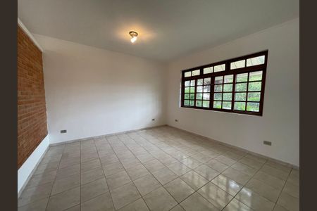 Casa à venda com 222m², 4 quartos e 3 vagas Casa à venda com 222m², 4 quartos e 3 vagasSala 2