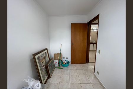 Casa à venda com 222m², 4 quartos e 3 vagas Casa à venda com 222m², 4 quartos e 3 vagasQuarto 4