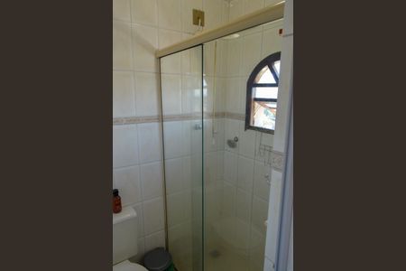 Casa à venda com 165m², 4 quartos e 2 vagasBanheiro da Suíte 2