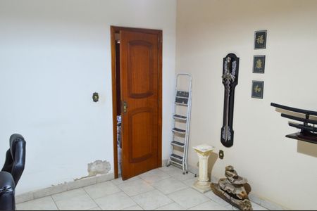 Casa à venda com 165m², 4 quartos e 2 vagasQuarto 2