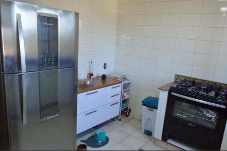 Casa à venda com 165m², 4 quartos e 2 vagasCozinha