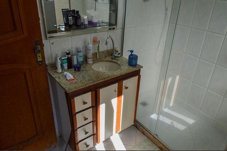 Casa à venda com 165m², 4 quartos e 2 vagasBanheiro da Suíte 1