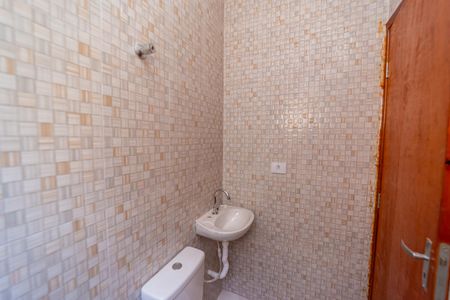 Casa de condomínio à venda com 65m², 2 quartos e 1 vagaBanheiro do Quarto 2