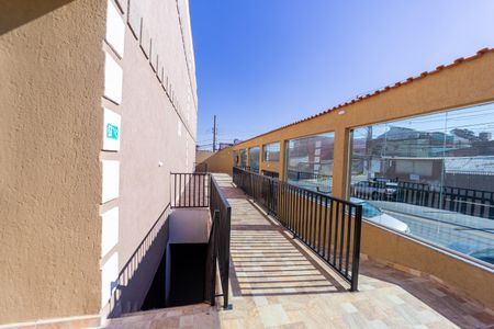 Casa de condomínio à venda com 65m², 2 quartos e 1 vagaÁrea comum