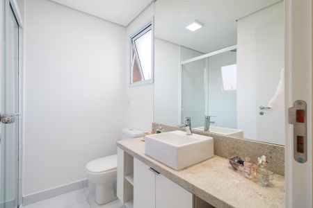 Apartamento à venda com 85m², 2 quartos e 2 vagasBanheiro da Suíte 2