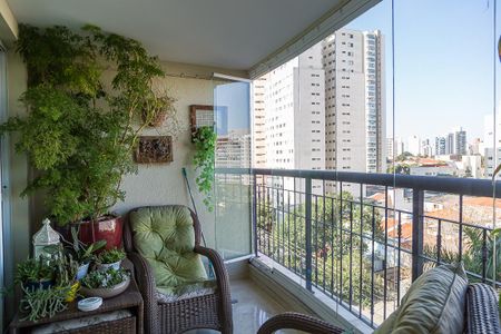 Apartamento à venda com 134m², 3 quartos e 3 vagasVaranda