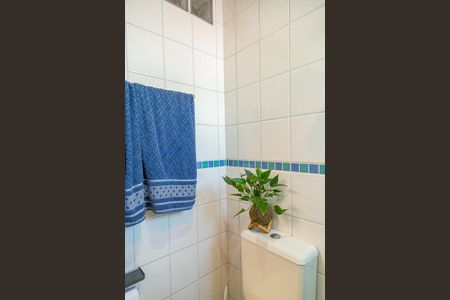 Apartamento à venda com 134m², 3 quartos e 3 vagasBanheiro da Suíte 1