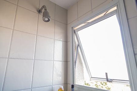 Apartamento à venda com 134m², 3 quartos e 3 vagasBanheiro da Suíte 1 