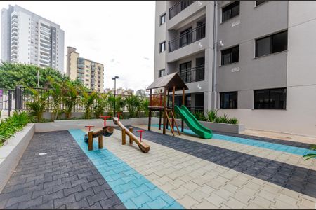 Apartamento à venda com 37m², 2 quartos e sem vagaÁrea comum - Playground