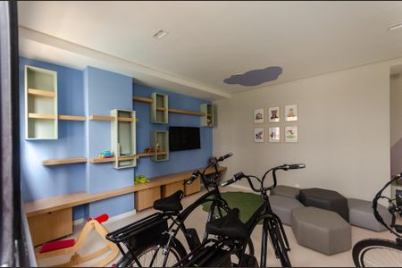 Apartamento à venda com 37m², 2 quartos e sem vagaÁrea comum