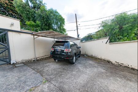 Apartamento à venda com 55m², 2 quartos e 1 vaga Apartamento à venda com 55m², 2 quartos e 1 vagaGaragem