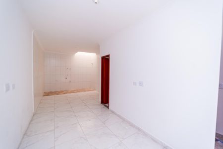 Casa de condomínio à venda com 65m², 2 quartos e 1 vagaSala