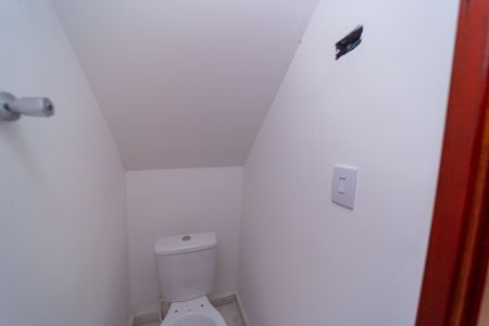 Casa de condomínio à venda com 65m², 2 quartos e 1 vagaLavabo