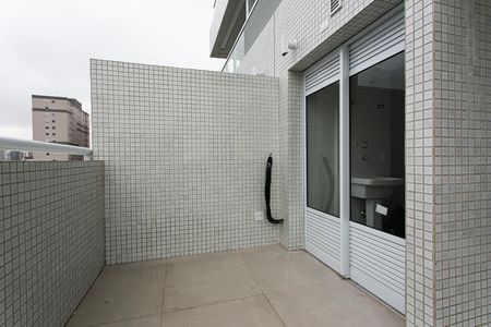 Apartamento à venda com 135m², 2 quartos e 4 vagasVaranda gourmet