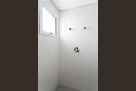 Apartamento à venda com 135m², 2 quartos e 4 vagasBanheiro da Suíte 2