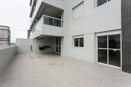 Apartamento à venda com 135m², 2 quartos e 4 vagasVaranda gourmet