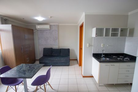 Apartamento para alugar com 28m², 1 quarto e 1 vagaStudio