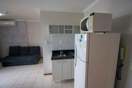 Apartamento para alugar com 28m², 1 quarto e 1 vagaStudio