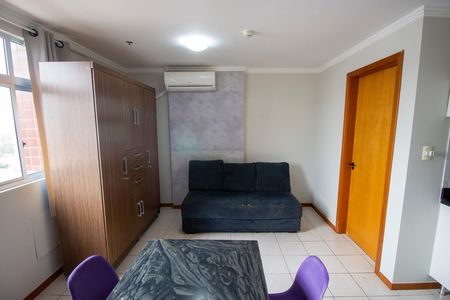 Apartamento para alugar com 28m², 1 quarto e 1 vagaStudio