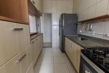 Apartamento para alugar com 56m², 2 quartos e 1 vaga Apartamento para alugar com 56m², 2 quartos e 1 vagaCozinha