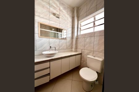 Apartamento à venda com 47m², 1 quarto e sem vagaBanheiro