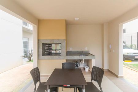Apartamento para alugar com 35m², 2 quartos e sem vagaÁrea comum - Churrasqueira
