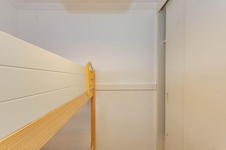 Apartamento à venda com 77m², 2 quartos e 2 vagasQuarto