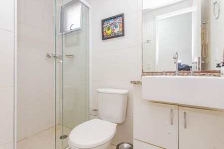 Apartamento à venda com 77m², 2 quartos e 2 vagasBanheiro Social