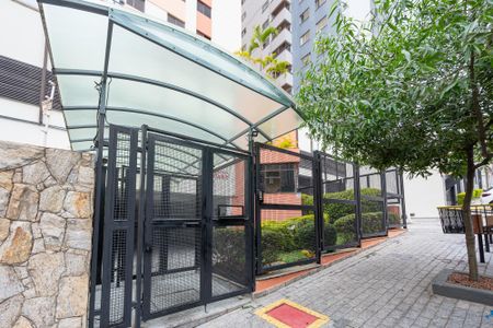 Apartamento à venda com 60m², 2 quartos e 1 vagaFachada