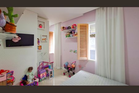 Casa à venda com 140m², 3 quartos e 2 vagasQuarto 1