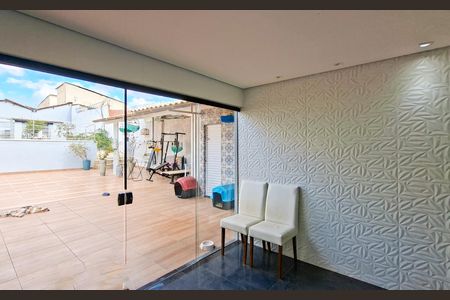 Casa à venda com 140m², 3 quartos e 2 vagasCozinha