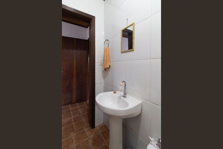 Casa à venda com 267m², 3 quartos e 5 vagas Casa à venda com 267m², 3 quartos e 5 vagasBanheiro de serviço