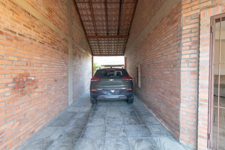 Casa à venda com 267m², 3 quartos e 5 vagas Casa à venda com 267m², 3 quartos e 5 vagasGaragem