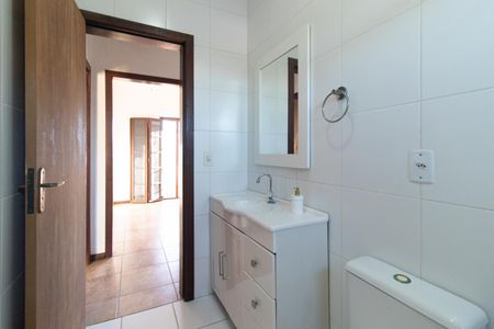 Casa à venda com 267m², 3 quartos e 5 vagas Casa à venda com 267m², 3 quartos e 5 vagasBanheiro Social