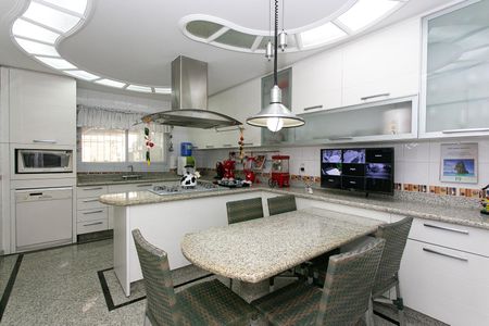 Casa à venda com 289m², 3 quartos e 6 vagas Casa à venda com 289m², 3 quartos e 6 vagasCozinha