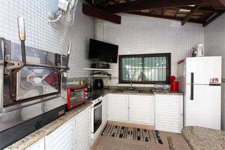 Casa à venda com 289m², 3 quartos e 6 vagas Casa à venda com 289m², 3 quartos e 6 vagasÁrea Gourmet