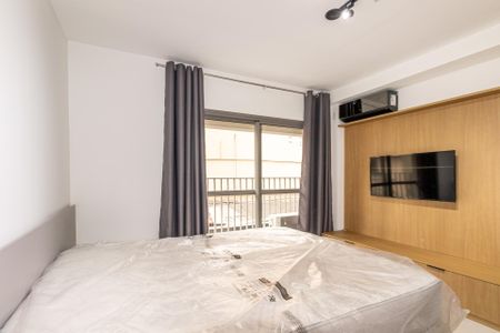 Studio à venda com 30m², 1 quarto e sem vaga Studio à venda com 30m², 1 quarto e sem vagaStudio