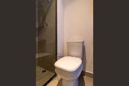 Studio à venda com 30m², 1 quarto e sem vaga Studio à venda com 30m², 1 quarto e sem vagaBanheiro
