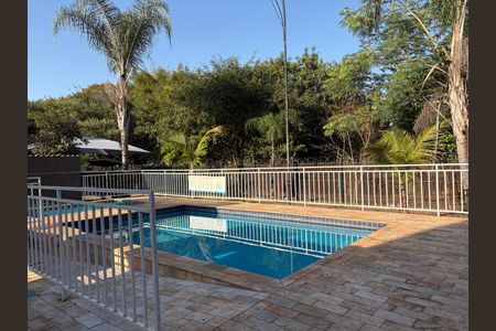 Apartamento para alugar com 1m², 2 quartos e sem vaga Apartamento para alugar com 1m², 2 quartos e sem vagaÁrea comum - Piscina