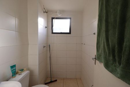 Banheiro de apartamento para alugar com 2 quartos, 1m² em Recanto das Palmeiras, Ribeirão Preto