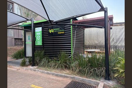 Apartamento para alugar com 1m², 2 quartos e sem vaga Apartamento para alugar com 1m², 2 quartos e sem vagaMercado