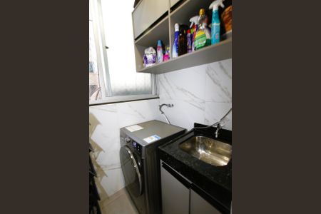 Apartamento à venda com 73m², 3 quartos e 1 vagaÁrea de Serviço